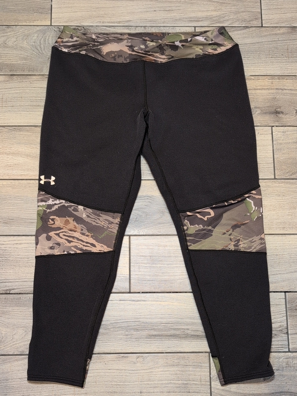 Women's Under Armour Coldgear Hunting Camo Leggings Base Layer Thermal